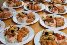 Casa Funerara Vanju Mare Parastase Pomeni Vanju Mare Catering Tropical